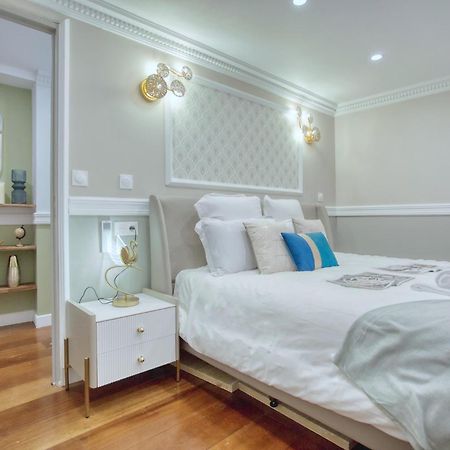 Elegant Triplex In Paris - Ideal For 10 - Aircon Exterior foto