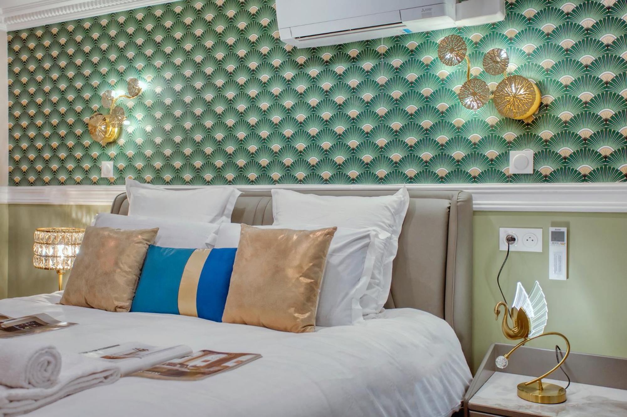 Elegant Triplex In Paris - Ideal For 10 - Aircon Exterior foto